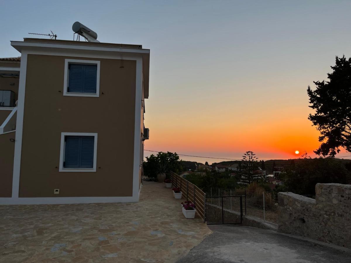 Villa Thea - Τhe View 1St Floor Ano Yerakarion Exterior photo