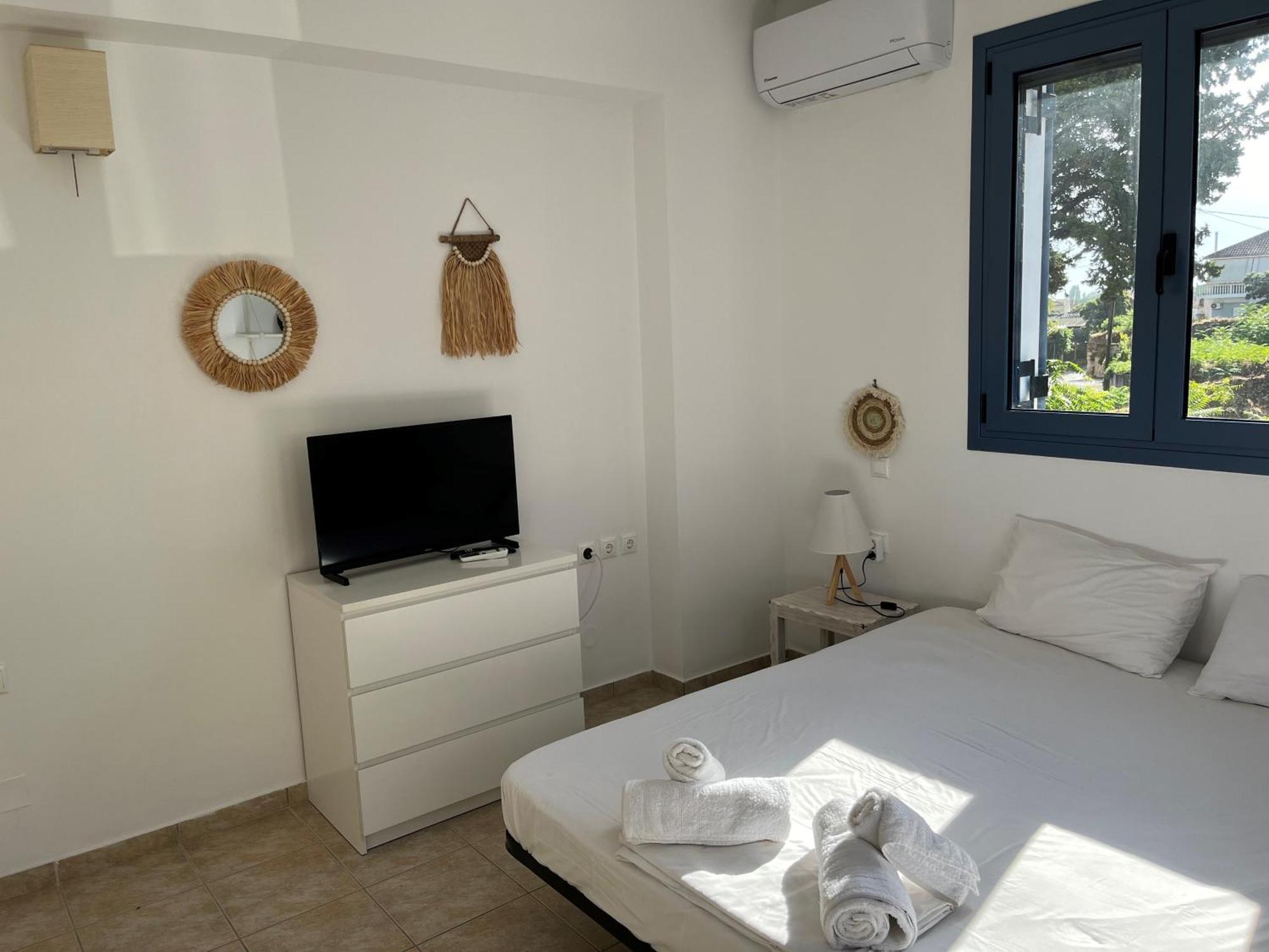 Villa Thea - Τhe View 1St Floor Ano Yerakarion Exterior photo
